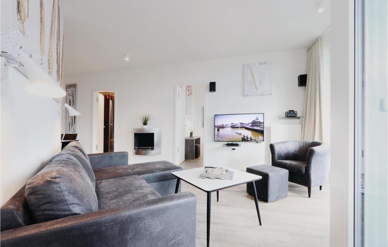 Nice Apartment In Luebeck Travemuende With Kitchen Extérieur photo